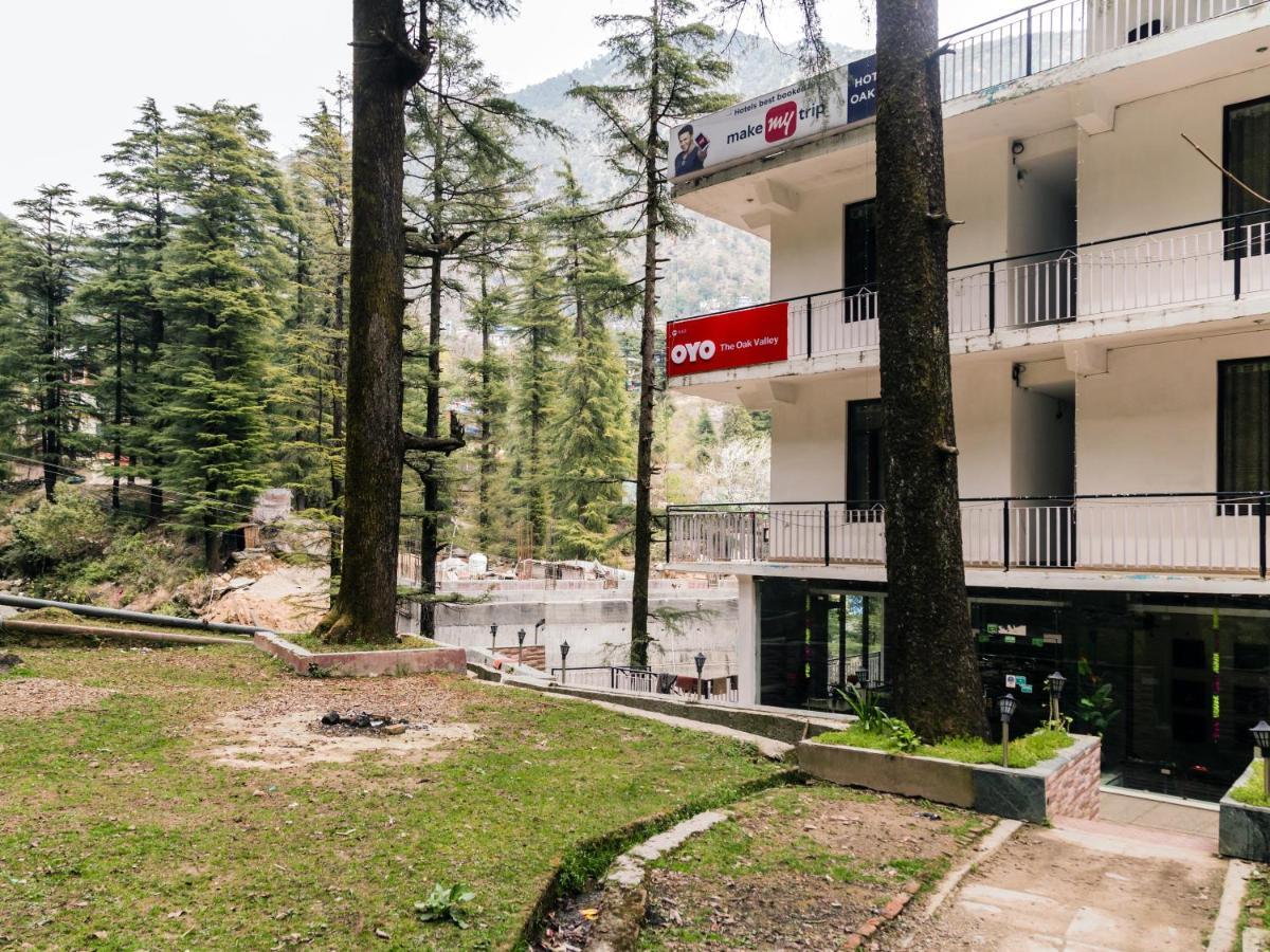 Oyo 1153 The Oak Valley Dharamshala Exteriör bild